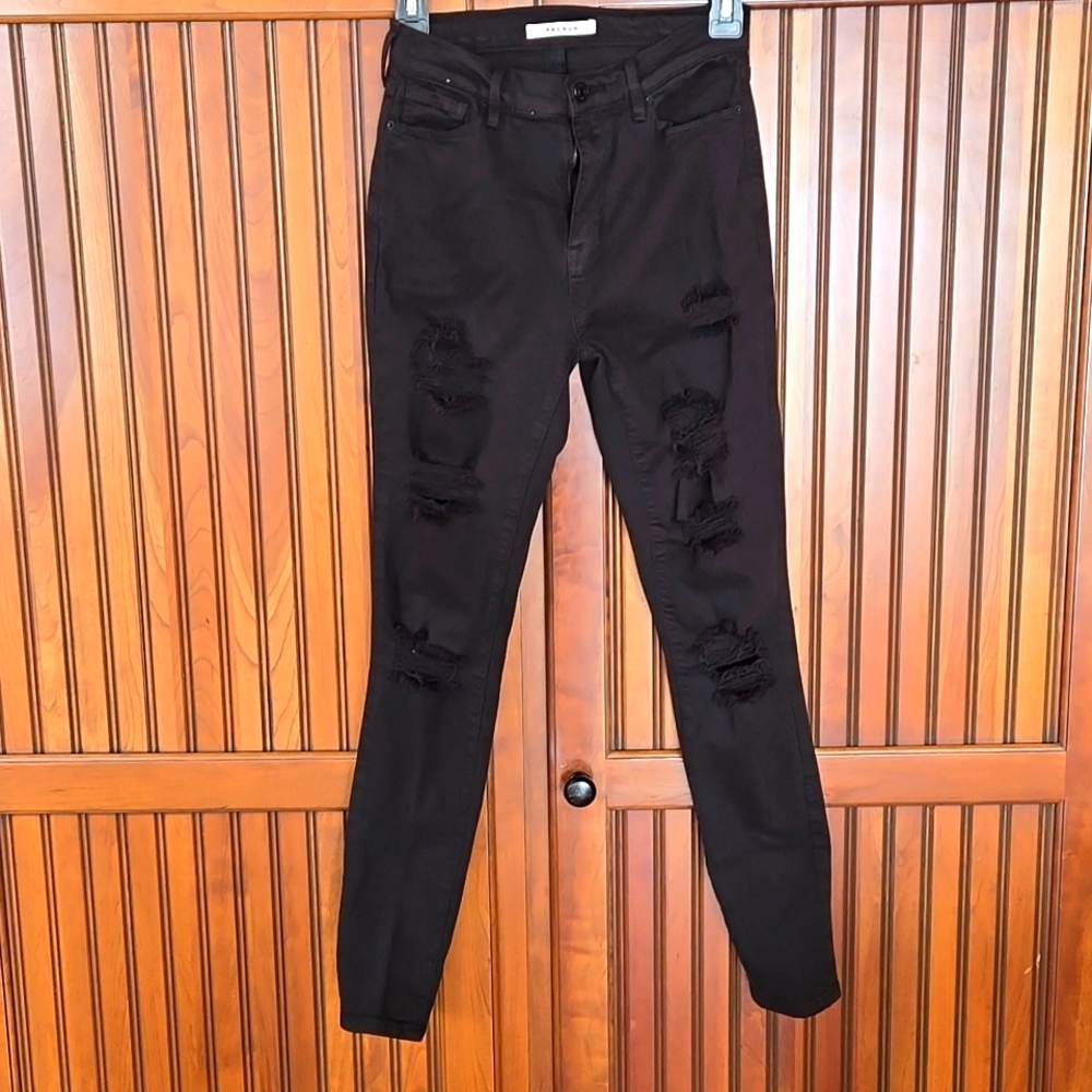 Black Pacsun Distressed Skinny Jeans